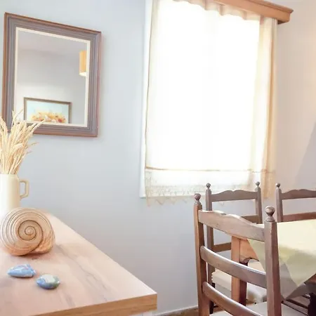 M͟͞a͟͞t͟͞a͟͞t͟͞h͟͞i͟͞a͟͞ Tinos Triandáros