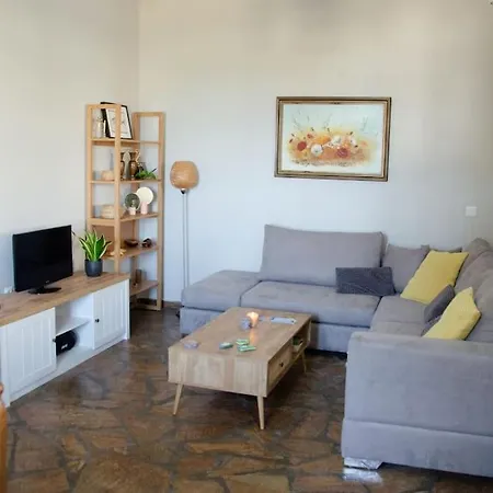 Hébergement de vacances M͟͞a͟͞t͟͞a͟͞t͟͞h͟͞i͟͞a͟͞ Tinos