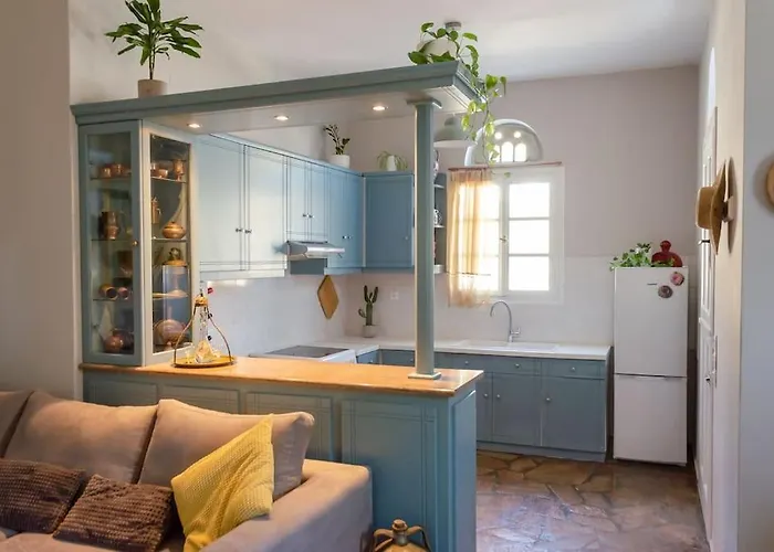 M͟͞a͟͞t͟͞a͟͞t͟͞h͟͞i͟͞a͟͞ Tinos Triandáros