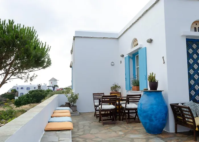 M͟͞a͟͞t͟͞a͟͞t͟͞h͟͞i͟͞a͟͞ Tinos Feriehus *